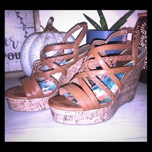 💕 Madden Girl Wedges 💕